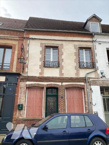 MOULINS LA MARCHE - Maison de ville