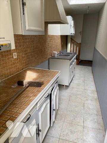 MOULINS LA MARCHE - Maison de ville