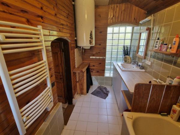 Maison de caractère avec gîte et dépendance Tarascon sur ariege