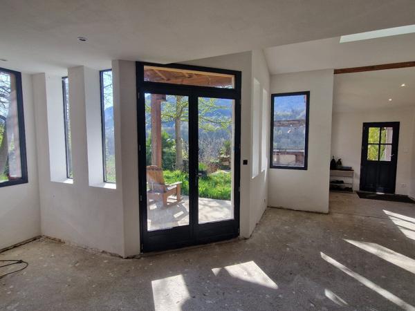 Maison de caractère avec gîte et dépendance Tarascon sur ariege