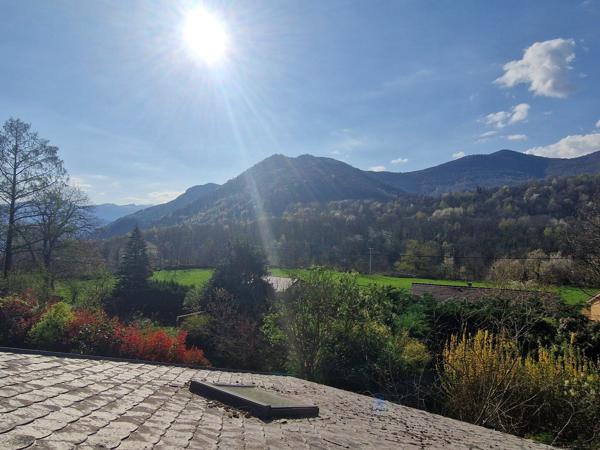 Maison de caractère avec gîte et dépendance Tarascon sur ariege