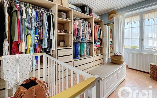 Maison à vendre    5 pièces •  La Garnache