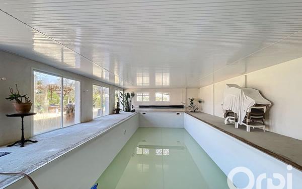 Maison à vendre    5 pièces •  La Garnache