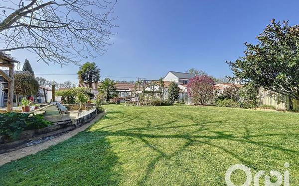 Maison à vendre    5 pièces •  La Garnache