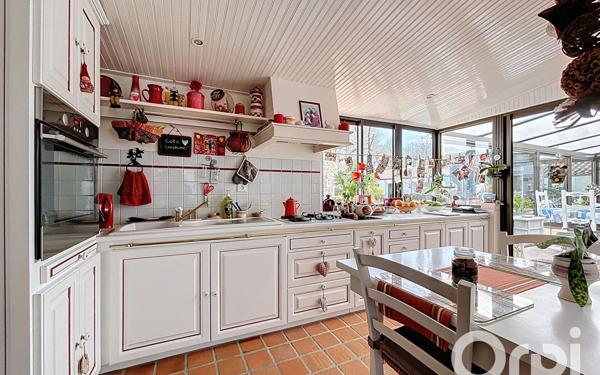 Maison à vendre    5 pièces •  La Garnache