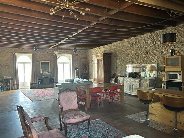 Maison proche de Carcassonne avec grand garage