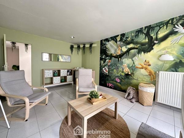Local 102 m² à Bruyères-et-Montbérault 02860