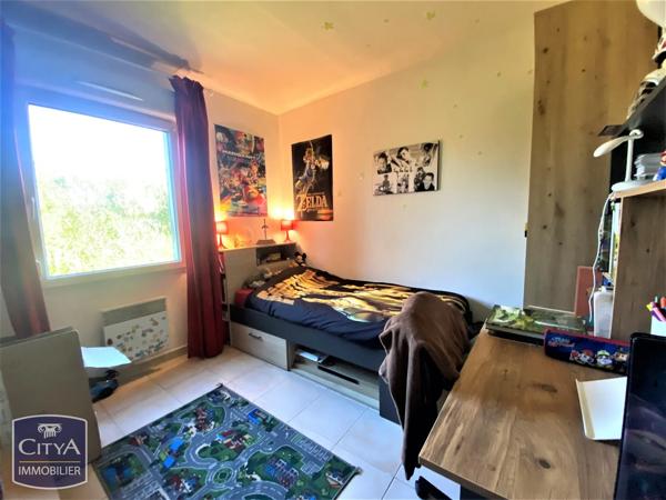Appartement à vendre 2 pièces 47.9m² Bollène (84500)