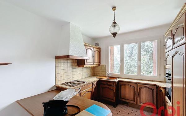 Maison à vendre    4 pièces •  Saint-Amand-Montrond