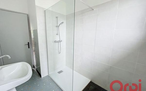 Maison à vendre    4 pièces •  Saint-Amand-Montrond