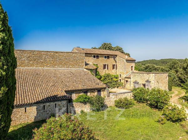 PROPRIÉTÉ D’EXCEPTION AU CŒUR DE LA DRÔME PROVENÇALE