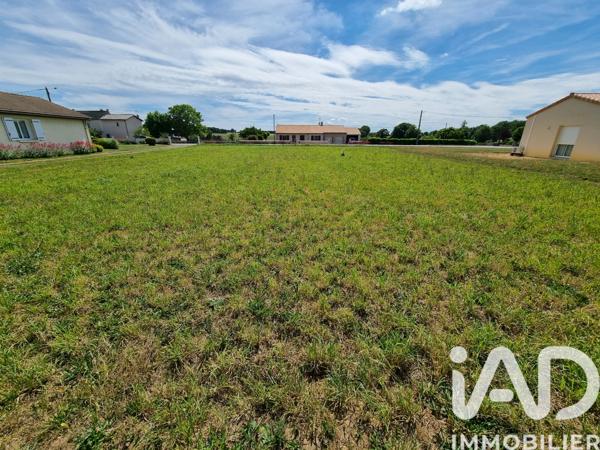 Terrain à vendre 1 399 m² Thénezay