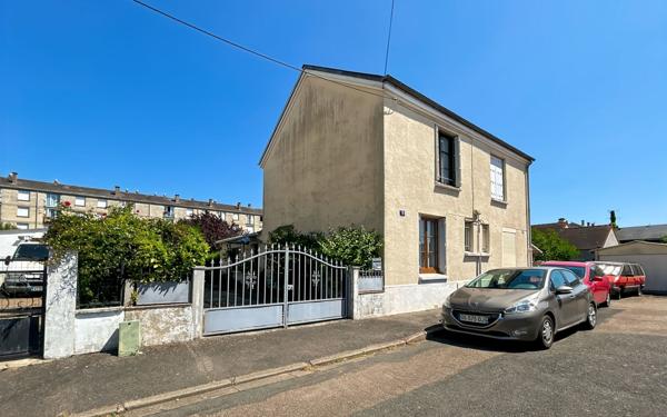 Maison à vendre    3 pièces • 71,03 m2 Orléans