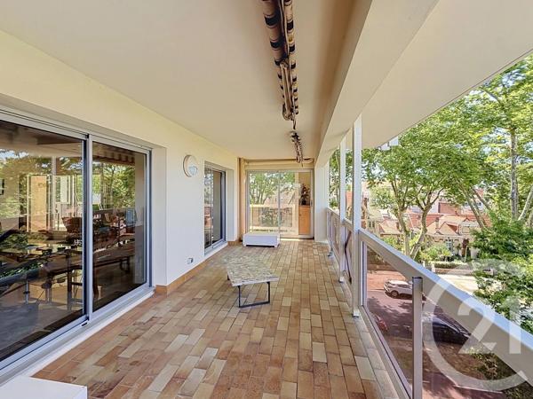 Appartement T3 à vendre  2 pièces - 80 m 2   ARCACHON  - 33