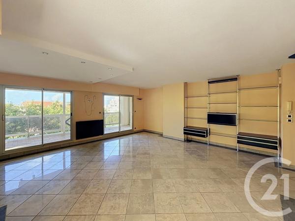 Appartement T3 à vendre  2 pièces - 80 m 2   ARCACHON  - 33