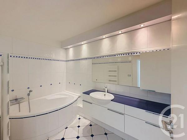 Appartement T3 à vendre  2 pièces - 80 m 2   ARCACHON  - 33