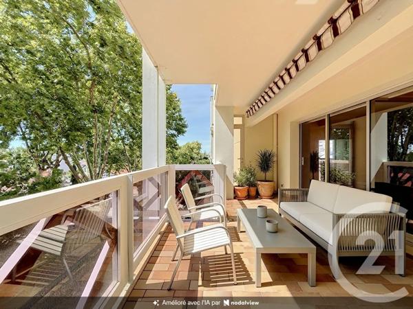 Appartement T3 à vendre  2 pièces - 80 m 2   ARCACHON  - 33