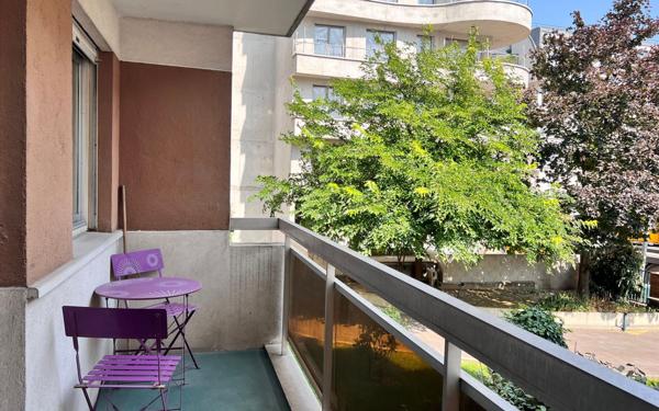 Appartement à vendre    3 pièces • 60 m2 Clichy