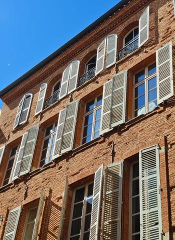 Toulouse centre T2 lumineux calme sur cour