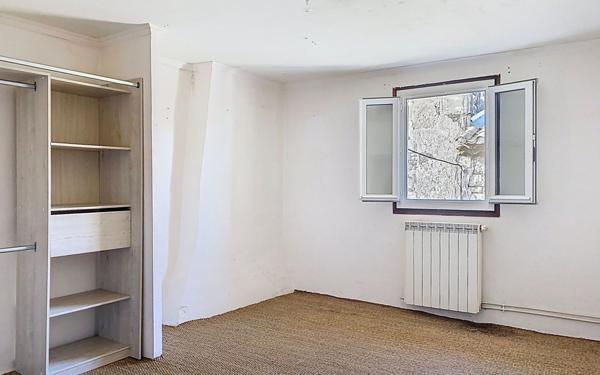 Maison à vendre    3 pièces • 68 m2 Calvisson