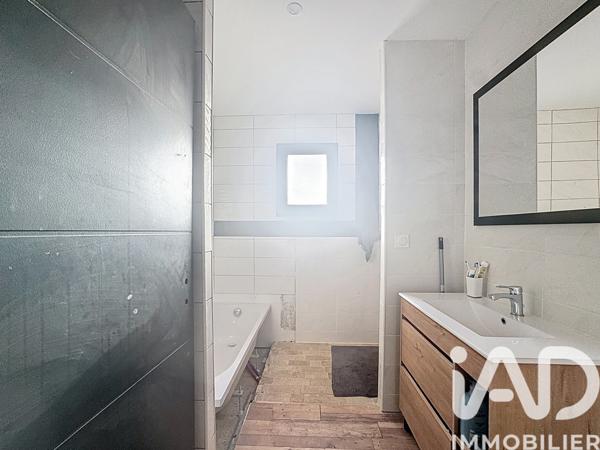 Maison à vendre 5 pièces 139 m² Sauvian