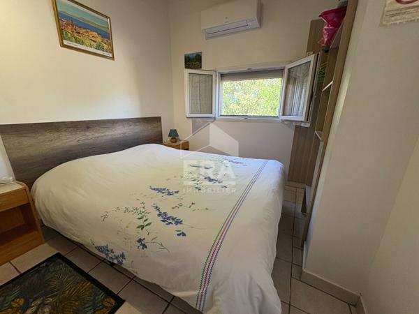 Maison à Vidauban 4 chambres avec  vue dégagée