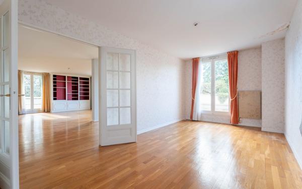 Appartement à vendre    6 pièces • 167,20 m2 Villefranche-sur-Saône