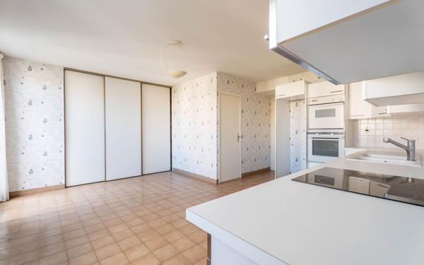 Appartement à vendre    6 pièces • 167,20 m2 Villefranche-sur-Saône