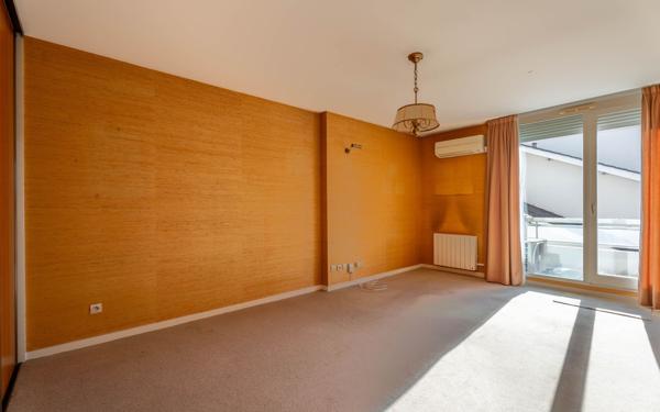 Appartement à vendre    6 pièces • 167,20 m2 Villefranche-sur-Saône