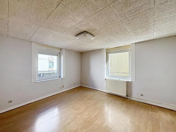 Immeuble à vendre à Épinal (88000)