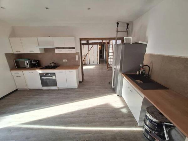 🏡 MARCIAC  MAISON DE VILLE AVEC LOCAL COMMERCIAL ET APPARTEMENT DUPLEX FORT POTENTIEL !