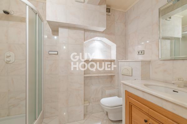 APPARTEMENT À VENDRE DE 4 PIÈCES DE 174,00 M²