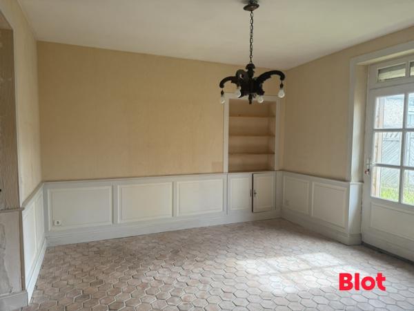 Maison 6 pièce(s)