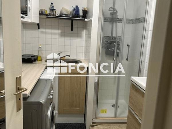 Location Studio meublé 15.3 m² - 6 ALLEE DES PLATANES Bailly 78870