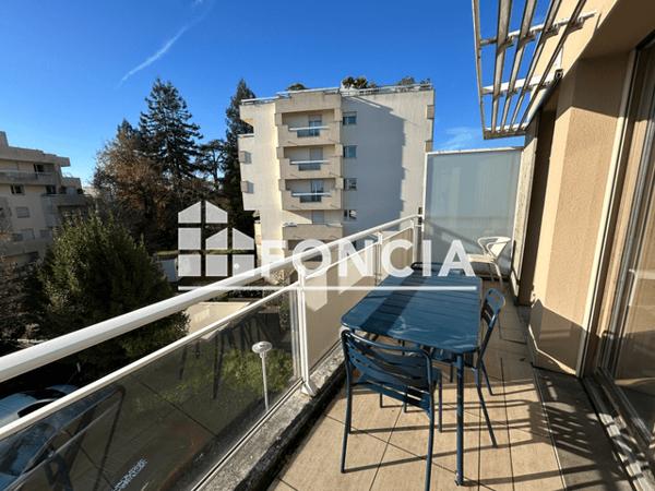 Location Appartement meublé 2 pièces 44.41 m² - RCE SAINT AMAND Bordeaux 33200