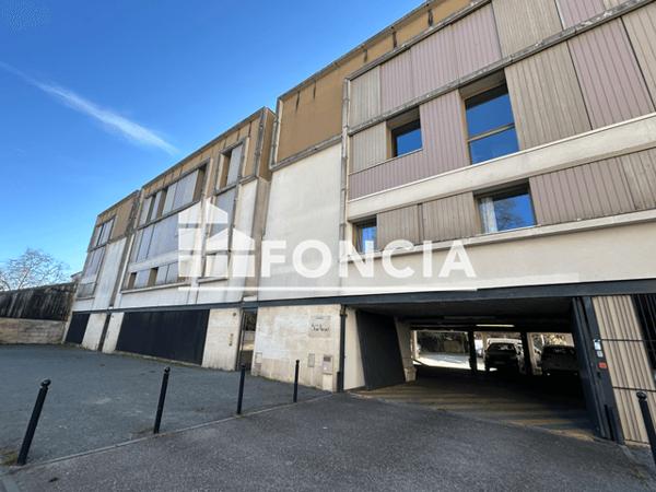 Location Appartement meublé 2 pièces 44.41 m² - RCE SAINT AMAND Bordeaux 33200