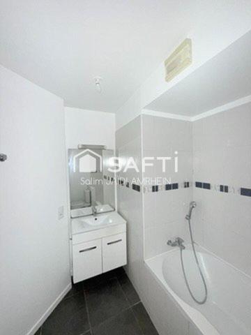 3 pièces lumineux, cave, parking, RER E à 300?m !