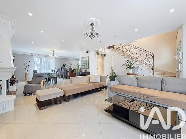 Maison à vendre 7 pièces 190 m² Pontault-Combault