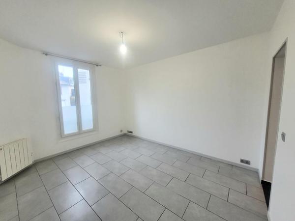 Appartement Deuil La Barre - Studio - 24.31m2 avec local à aménager de 15,50m²