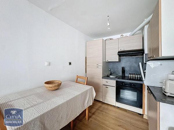 Appartement à louer 2 pièces 38.66m² Arras (62000)