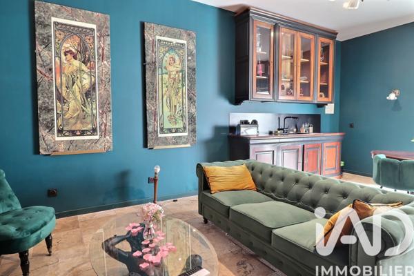 Maison à vendre 8 pièces 252 m² Sorgues