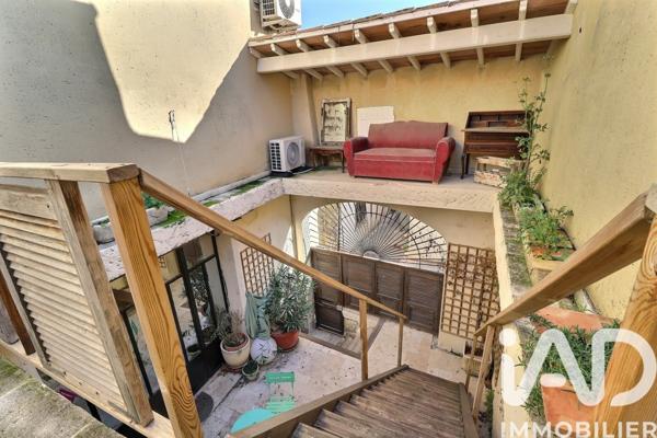 Maison à vendre 8 pièces 252 m² Sorgues