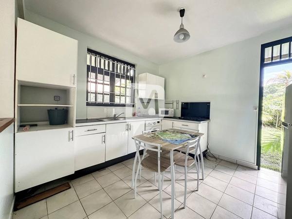 Dpt Guyane (973), à louer CAYENNE maison T3 meublé duplex de 162.88 m² m²