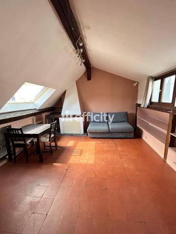 Appartement
         1 pièce
        - 32 m² 313 000 € *
