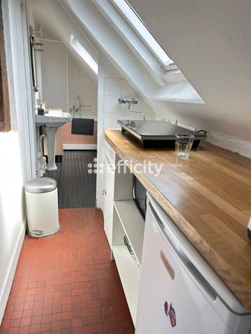 Appartement
         1 pièce
        - 32 m² 313 000 € *