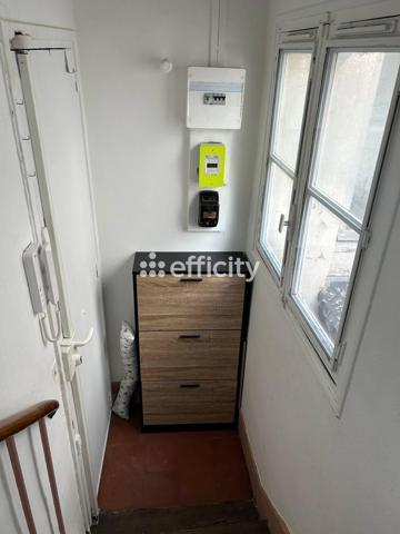 Appartement
         1 pièce
        - 32 m² 313 000 € *
