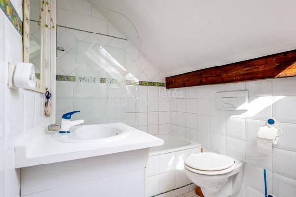Maison familiale ensoleillée de 126m² habitable (161m² au sol) sur terrain de 294 m² à Cachan