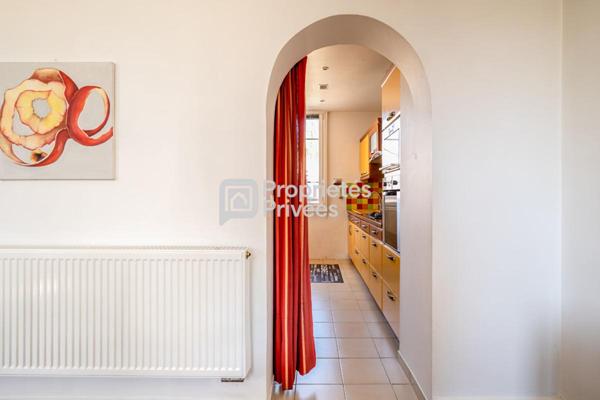 Maison familiale ensoleillée de 126m² habitable (161m² au sol) sur terrain de 294 m² à Cachan