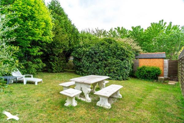 Maison à vendre 265 500 € Plonéour-Lanvern 5 p 149 m² DPE D