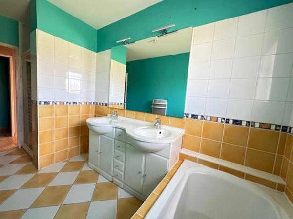 🏡✨ À VENDRE – maison plain pied 3 chambres
